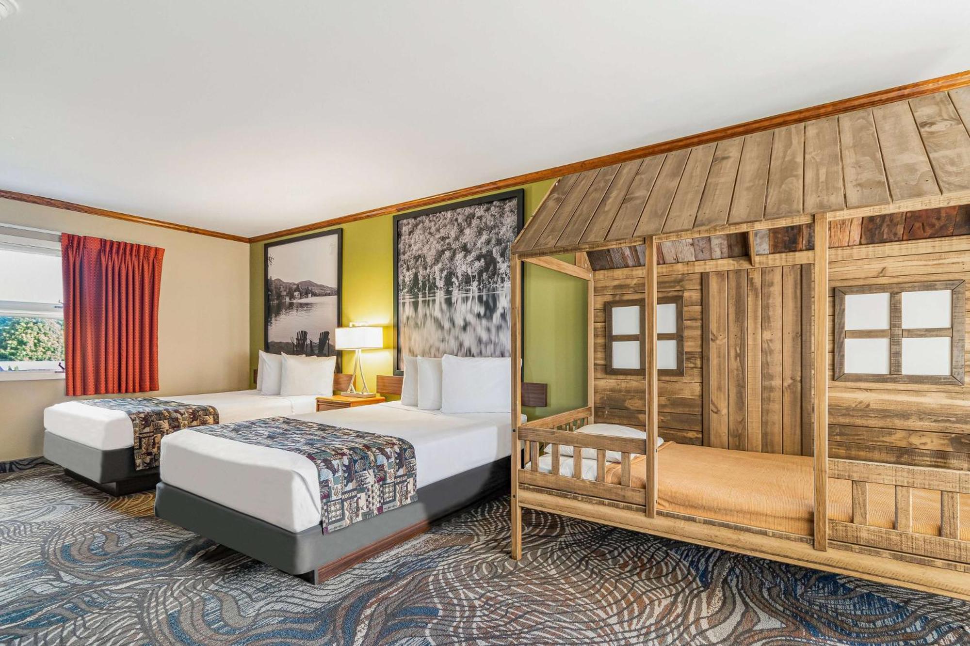 Super 8 By Wyndham Lake George/Downtown Ngoại thất bức ảnh