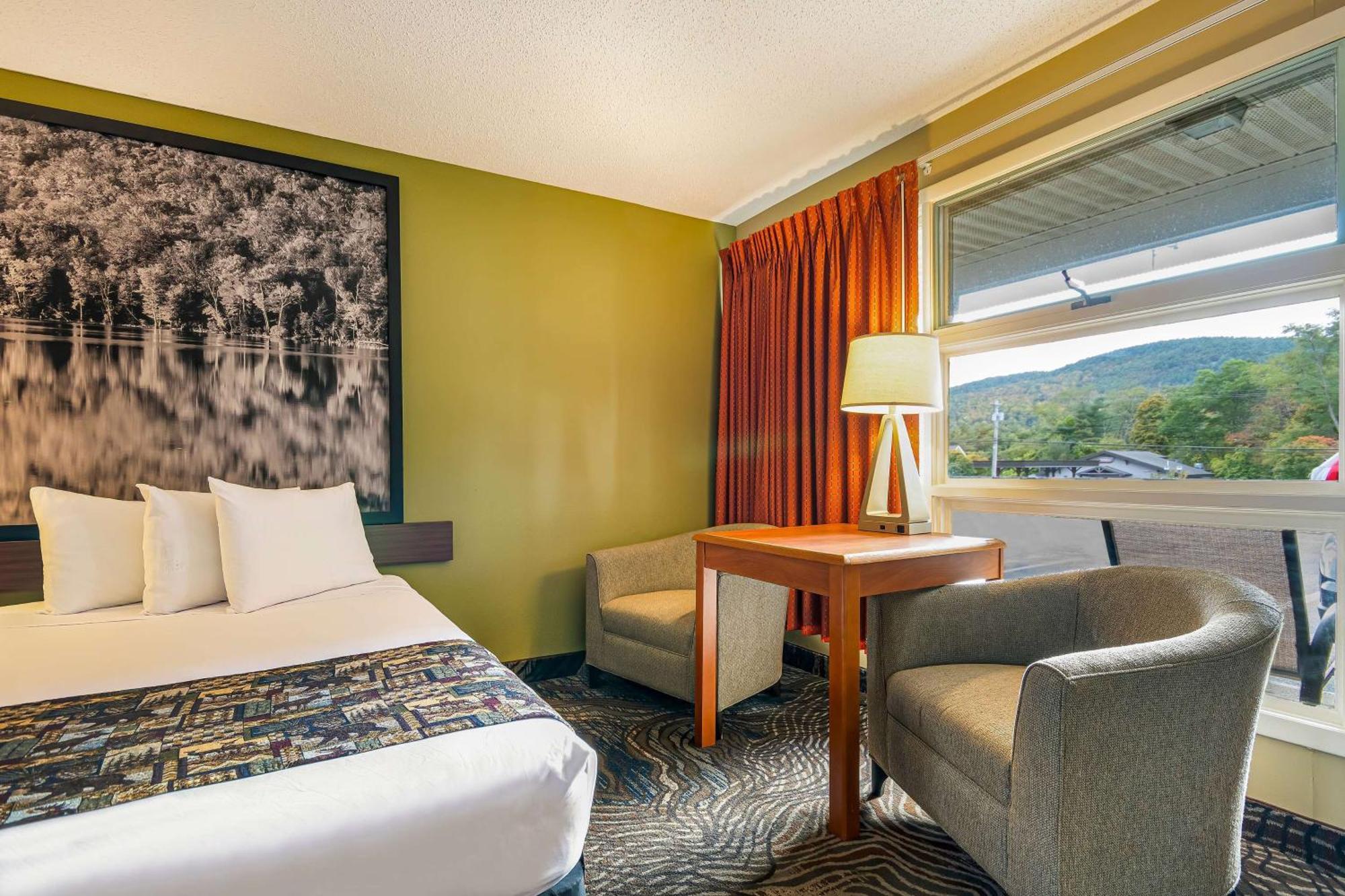 Super 8 By Wyndham Lake George/Downtown Ngoại thất bức ảnh